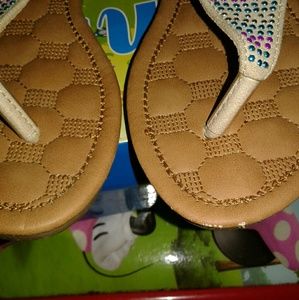 Girls sandals